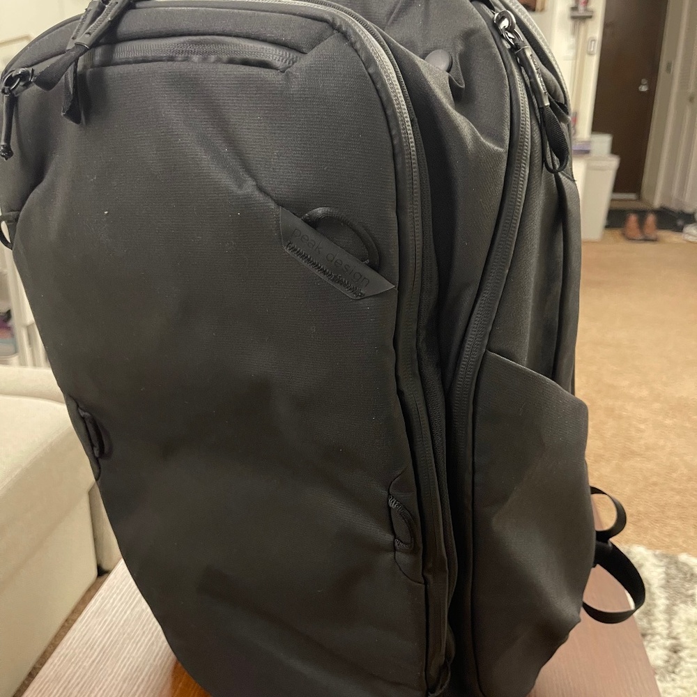 Peak design travel backpack 45L all black